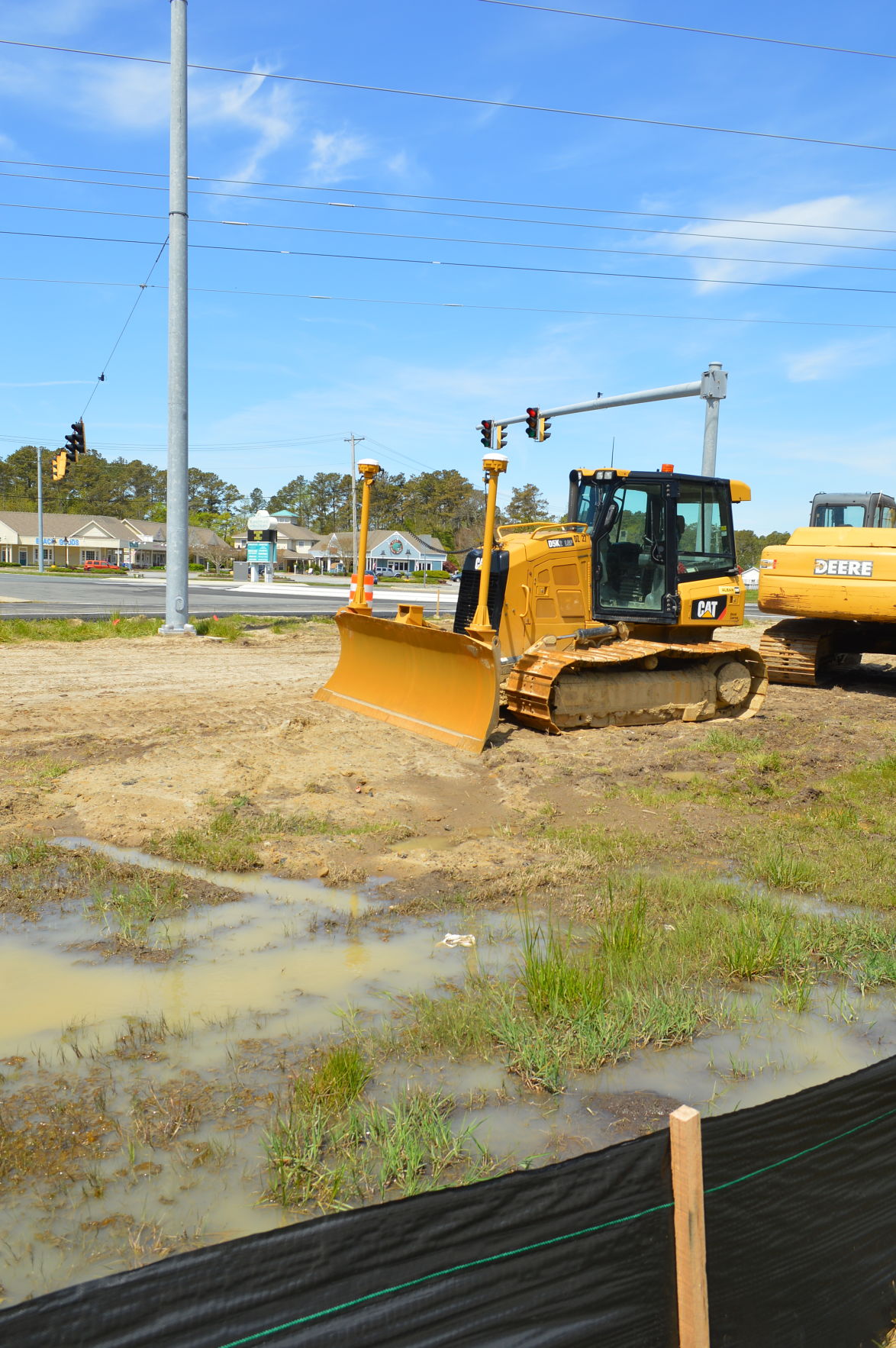 Digging the Sea Colony stormwater pond and wetlands